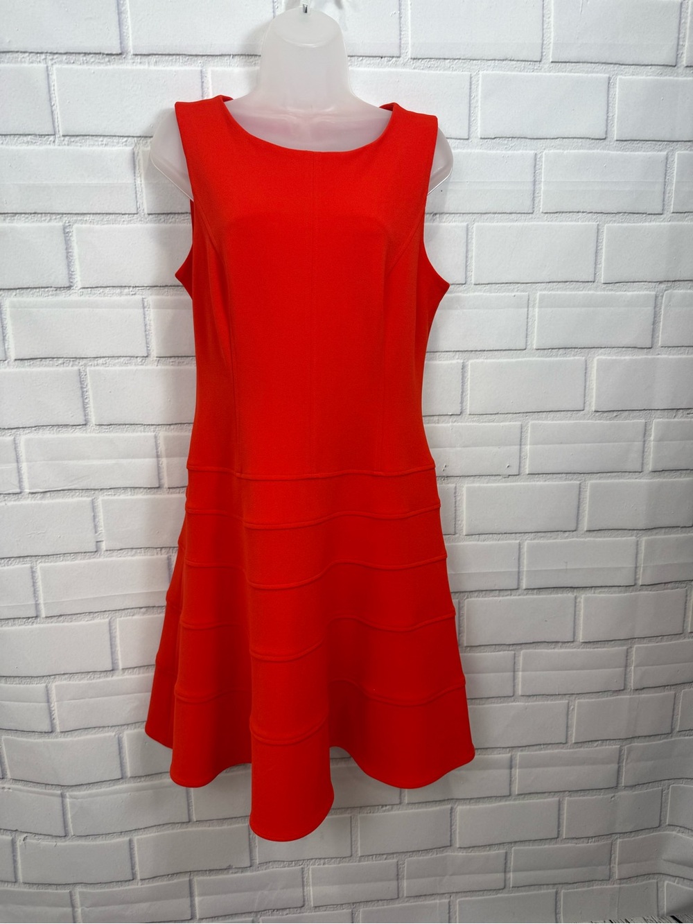 Tommy Hilfiger Red Sleeveless Fit & Flare Tiered Dress Women’s feminine/ size 10 - Picture 6 of 11
